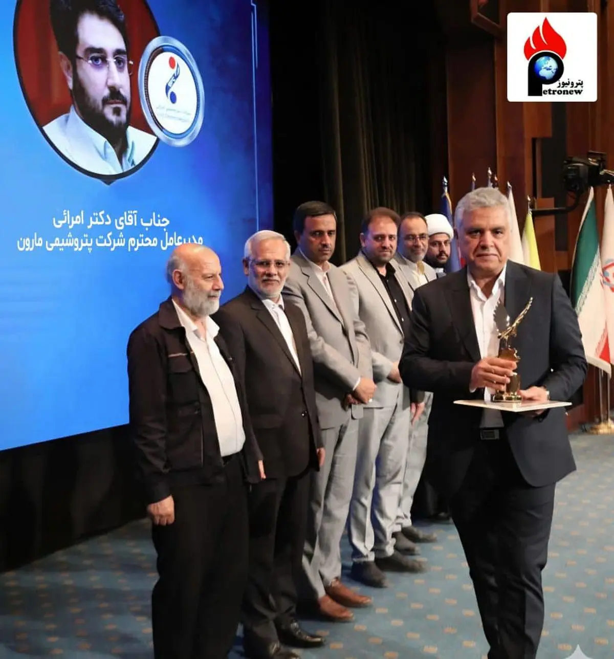 مارون می درخشد؛ تنها شرکت دریافت کننده ۷ اعتبارنامه ملی در اجلاس سراسری