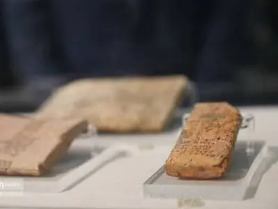 سوغاتی تاریخی رئیس جمهوری از آمریکا/ بازگشت الواح هخامنشی از آمریکا به ایران