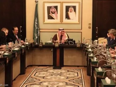 مردم در حمایت از ما تظاهرات برگزار کنند!