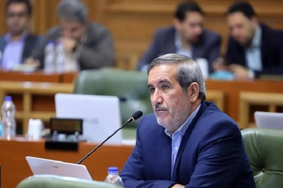 جابه جایی تعداد قابل توجهی درخت در بزرگراه شهید صیاد شیرازی برای ساخت زیرگذر 