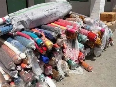 کشف بیش از 16 تن پارچه قاچاق در شهرستان ساوه