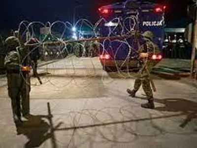 به رفتارهای نامناسب لهستان پاسخ مناسب خواهیم داد