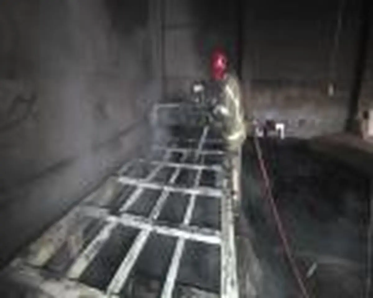 آتش‌سوزی صنایع چوبی مشهد/ کارگران آسیب ندیدند