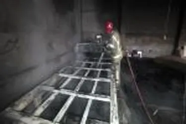 آتش‌سوزی صنایع چوبی مشهد/ کارگران آسیب ندیدند