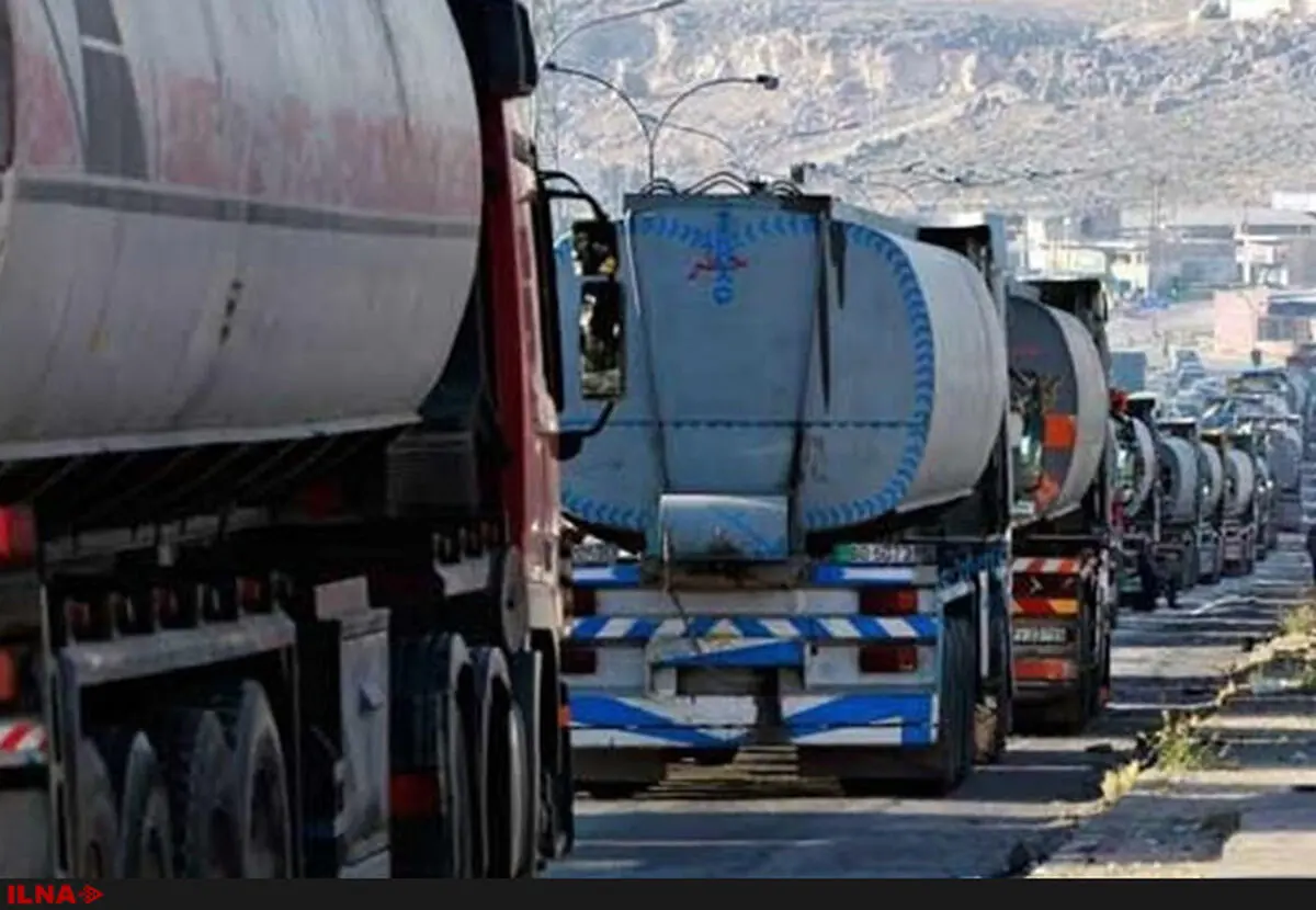 تاجران افغان اصرار بر خرید سوخت از مرزنشینان دارند/استانداری جواب نمی‌دهد