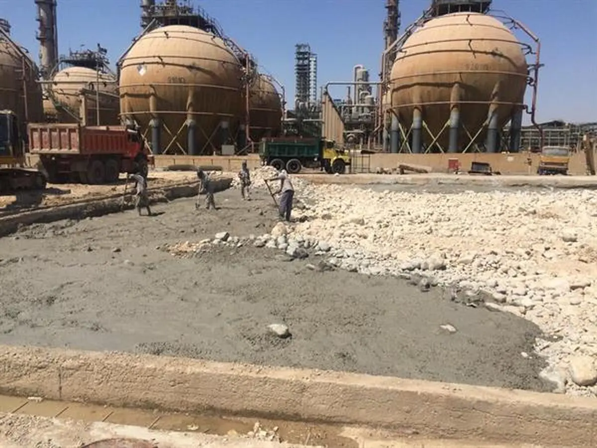 آغاز تامین پایدار ۲۰۰ تن خوراک گاز اتان / فاز دوم عملیات تامین خوراک به ۴۰۰ تن در روز می رسد
