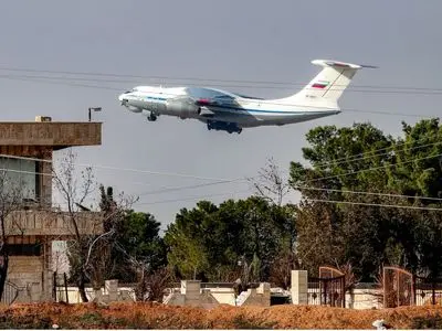 برای اولین بار طی یک دهه؛ فرودگاه قامشلی خالی از نیروهای روسی شد+ تصاویر