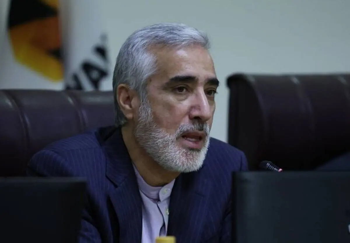 تسویه بخشی از مطالبات تجهیزات پزشکی تا پایان سال / رایزنی با بانک مرکزی برای تامین ارز