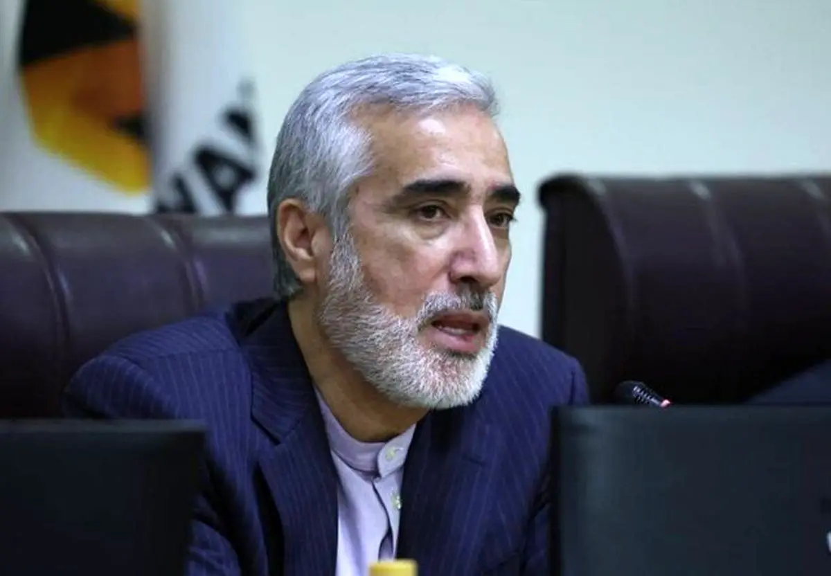 تسویه بخشی از مطالبات تجهیزات پزشکی تا پایان سال / رایزنی با بانک مرکزی برای تامین ارز