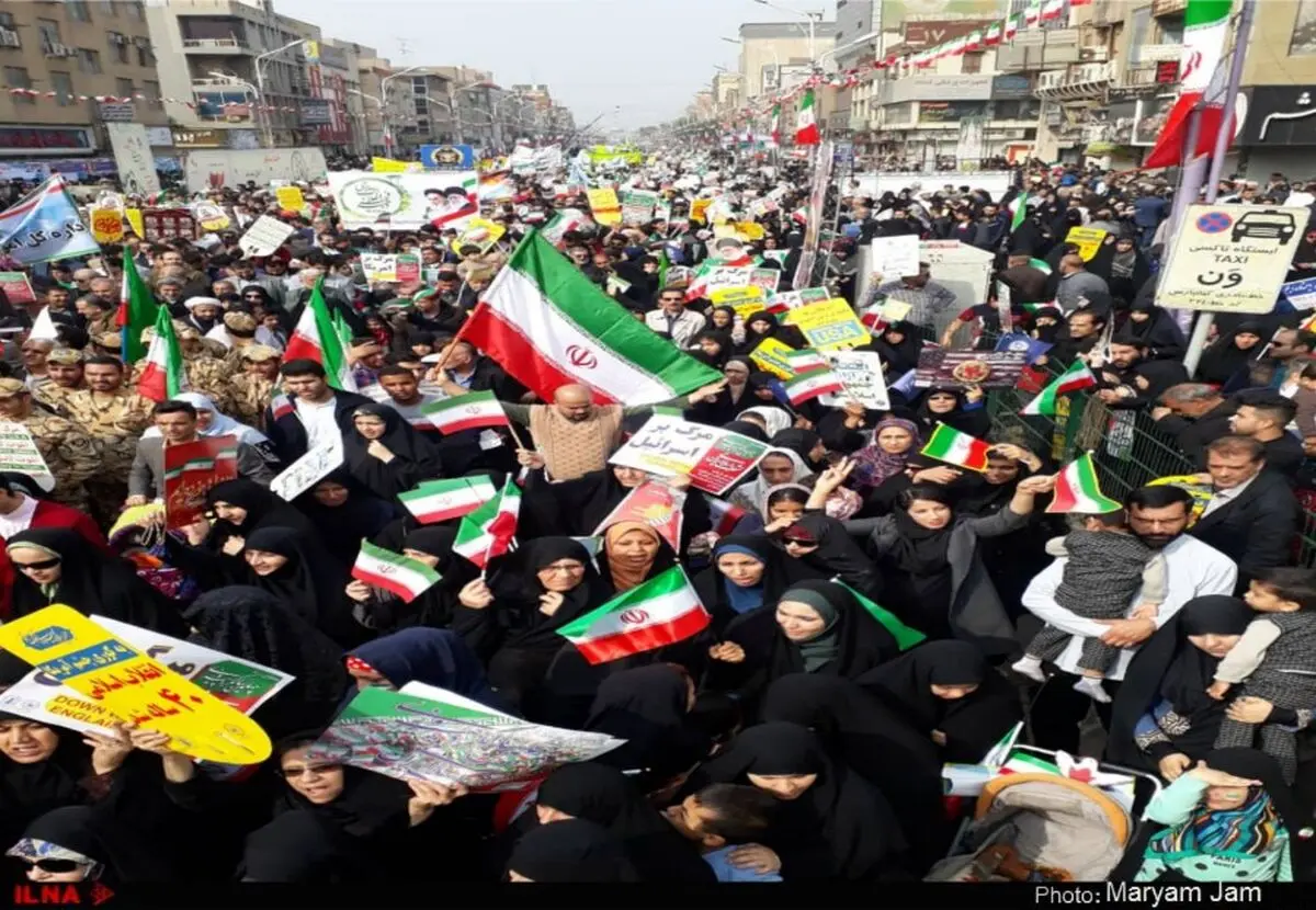 گزارش تصویری حضور پرشکوه مردم اهواز در راهپیمایی۲۲ بهمن