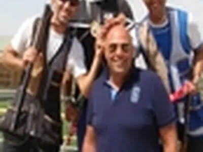 تیر میرمحمدی به هدف خورد