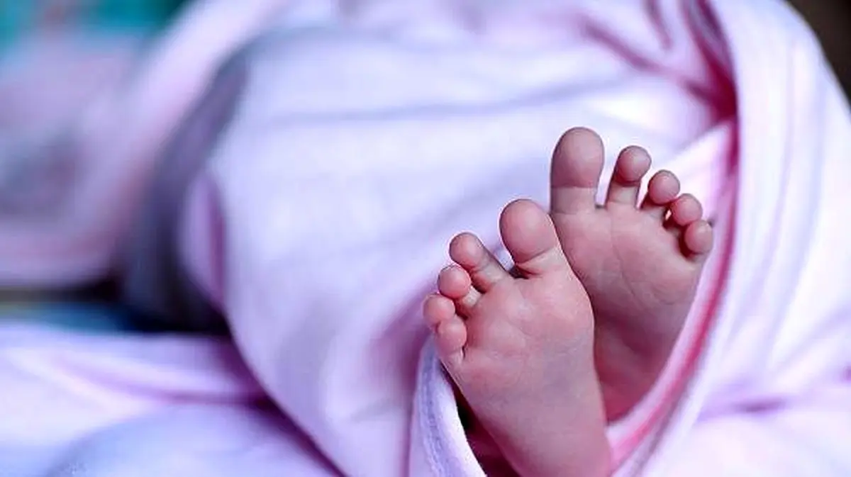 پیدا شدن یک نوزاد در کنار زباله‌ها در نیشابور