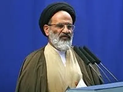 امام، فقه را در متن قانون اساسی قرار داد