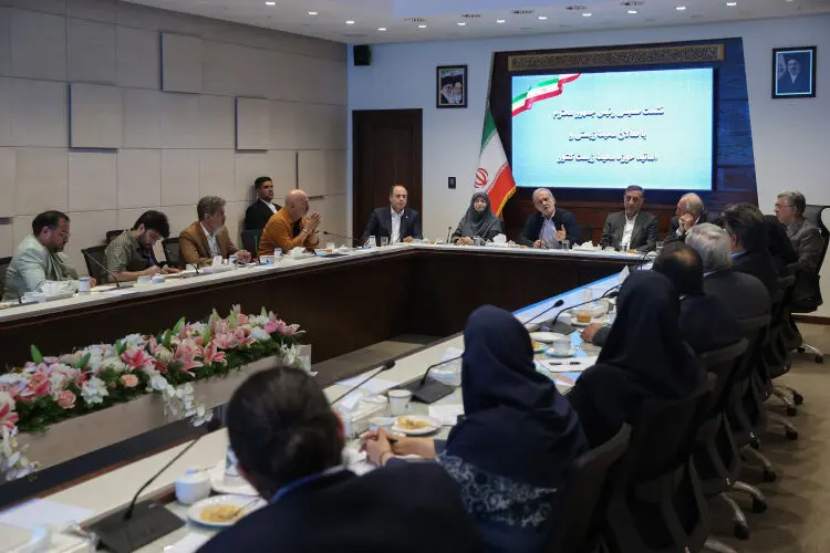 پزشکیان در نشست با جمعی از فعالان محیط زیست و اساتید محیط زیست کشور: