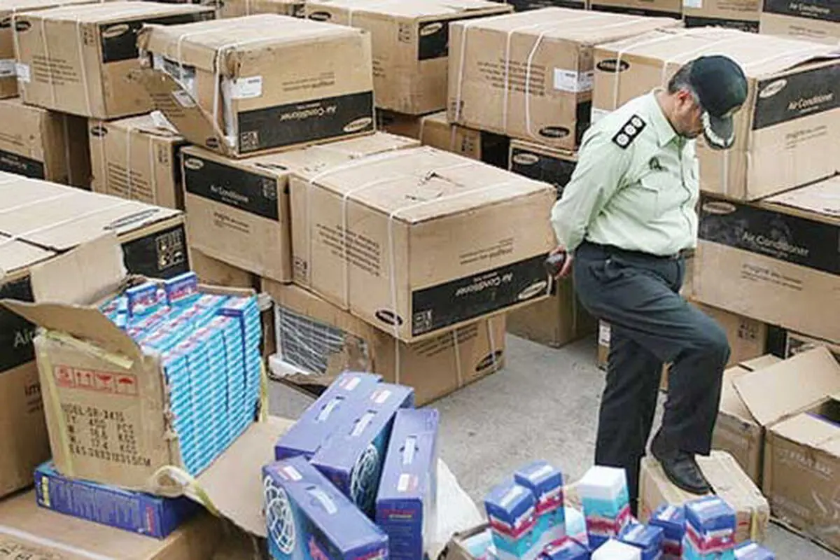 کشف ۲۵ هزار قلم کالای پزشکی و زیبایی قاچاق در ناصرخسرو

