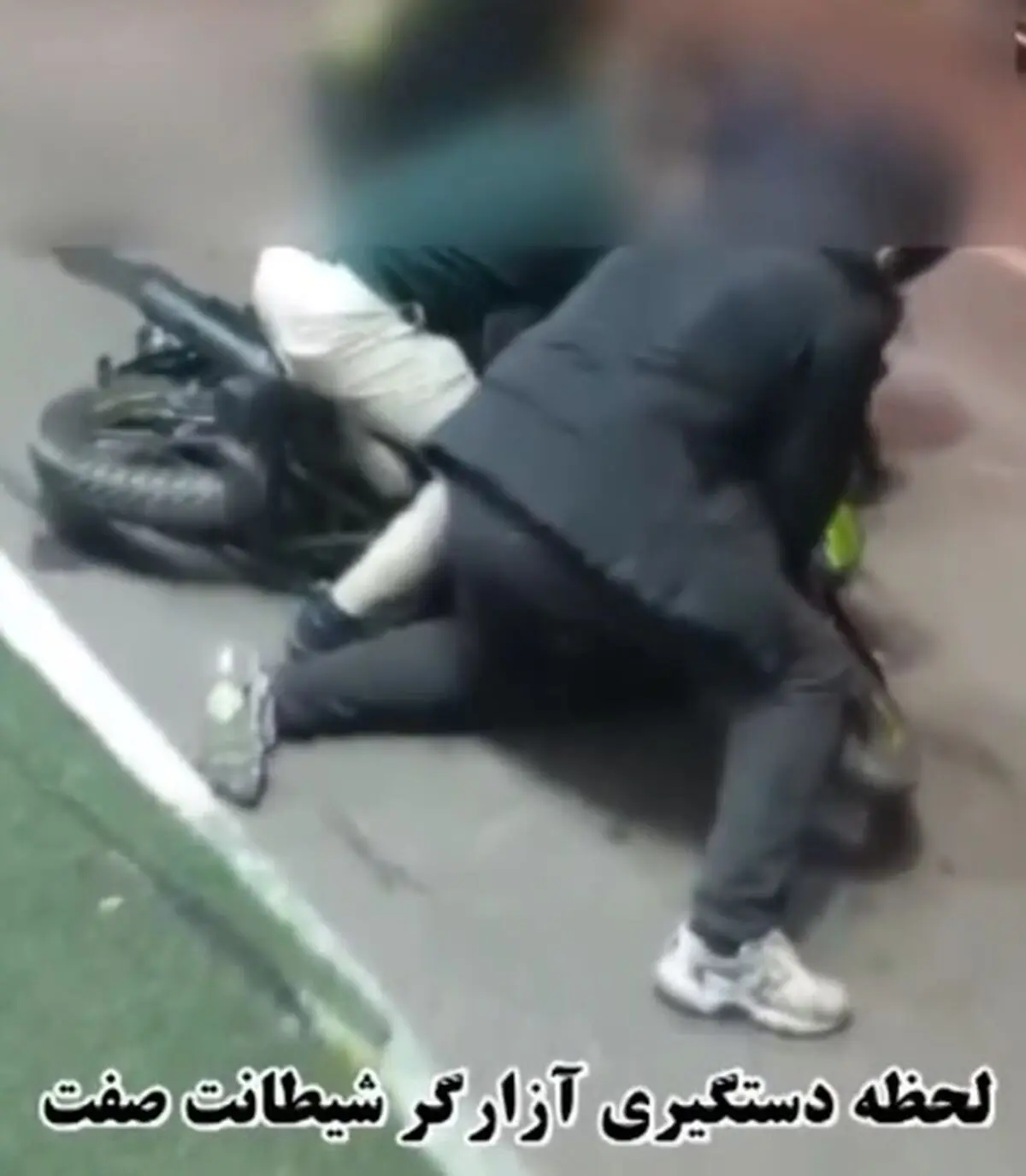 لحظه دستگیری عامل تجاوز سریالی  زنان تهرانی + فیلم