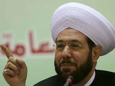 شهید سلیمانی بهشت را برگزید تا امت اسلام بیدار شود