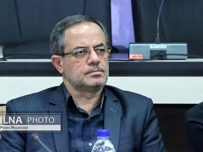 انتقاد از تعلل در تزریق واکسن کرونا در مراکز سالمندانِ ۷ استان/ پذیرش افراد مجهول‌الهویه در مناطق قرمز با احکام قضایی/ عدم تمایل بهزیستی برای نگهداری افرادی که خانواده دارند