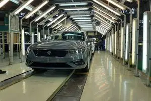 قیمت خودرو‌های ایران خودرو امروز یکشنبه 12 مرداد 1404 + جدول 