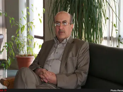 بسیاری از اسناد ملی در سطل‌های آشغال هستند!/هخامنشیان حتی اسناد مرخصی‌های زایمان بانوان را نگه می‌داشتند