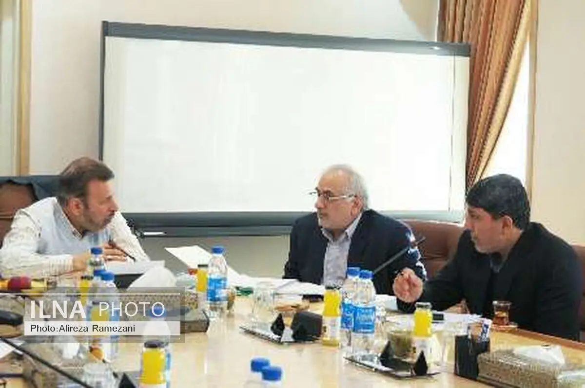 خسارت 940 میلیارد تومانی برف به محصولات کشاورزی مازندران