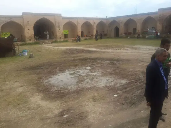 گزارش تصویری از مراحل آماده‌سازی کاروانسرای "ماهیدشت"  کرمانشاه 