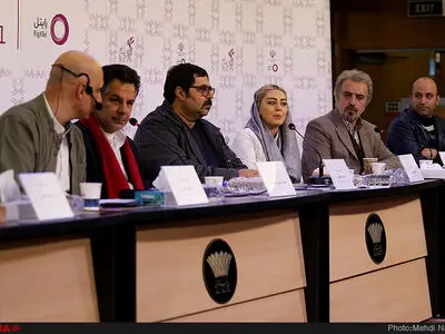  امیدوارم اگر هنرمندی به شهرستانی رفت امام‌جمعه‌اش عزای عمومی اعلام نکند