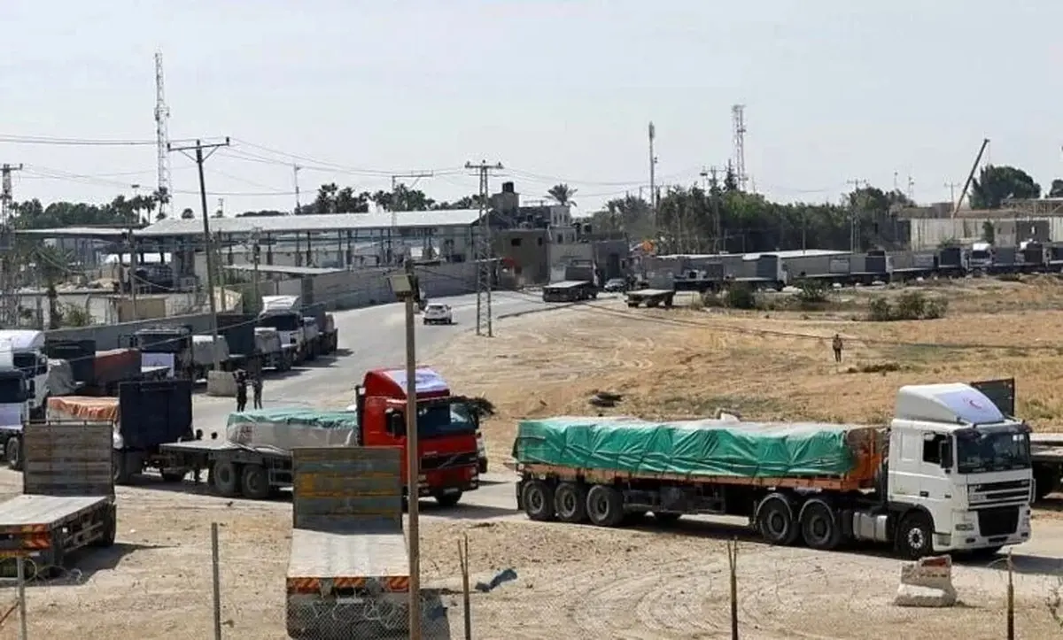 موافقت اسرائیل با ورود روزانه ۱۰۰ کامیون به غزه