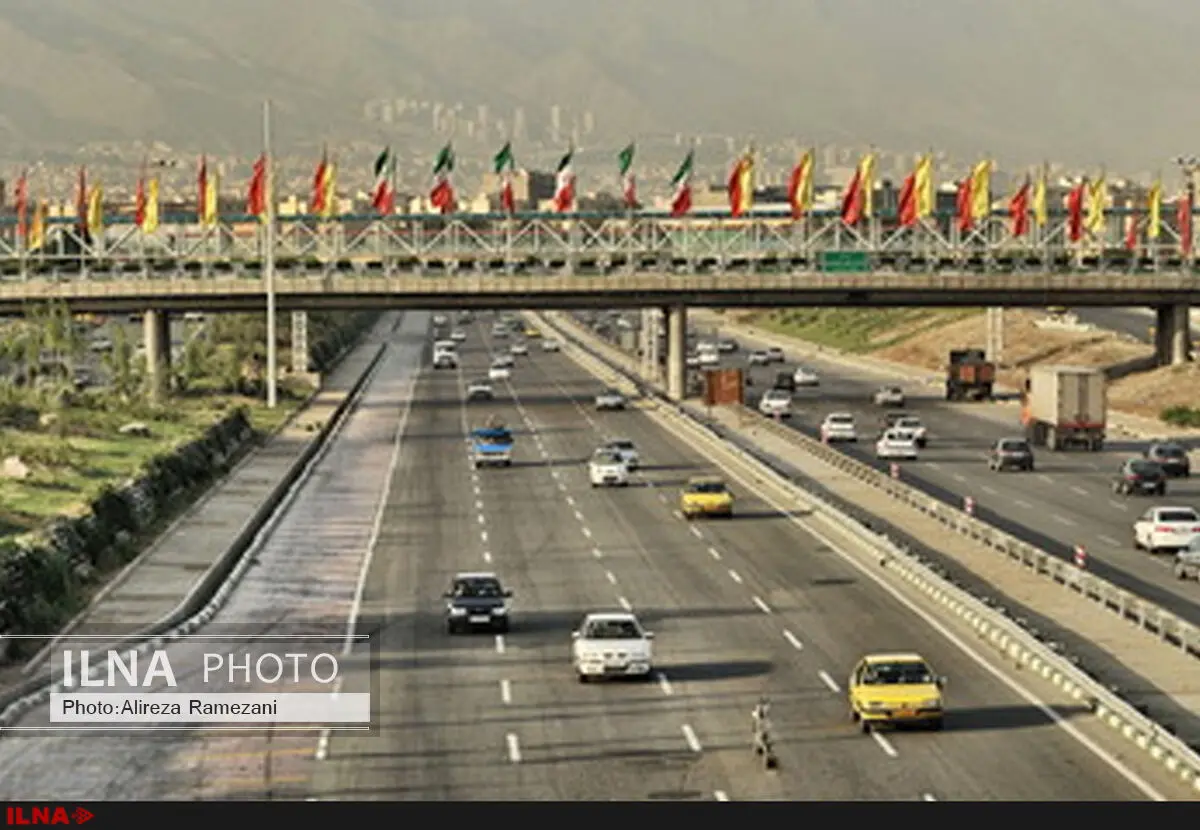 نشست زمین در بزرگراه آزادگان