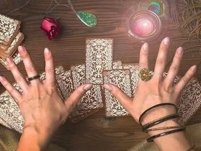 فال‌گیری رایگان در اینستاگرام، ترفند جدید کلاهبرداران