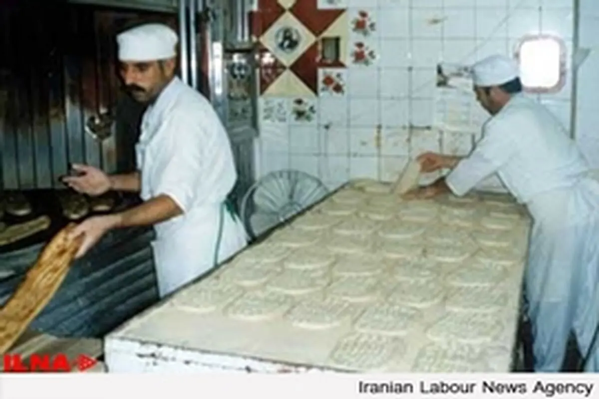 برخورد تحقیرآمیز مسئولان دولتی با نانوایان معترض به مزد
