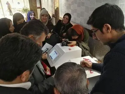 آغاز رای‌گیری الکترونیکی انتخابات شورای مرکزی حزب اسلامی‌کار + تصاویر