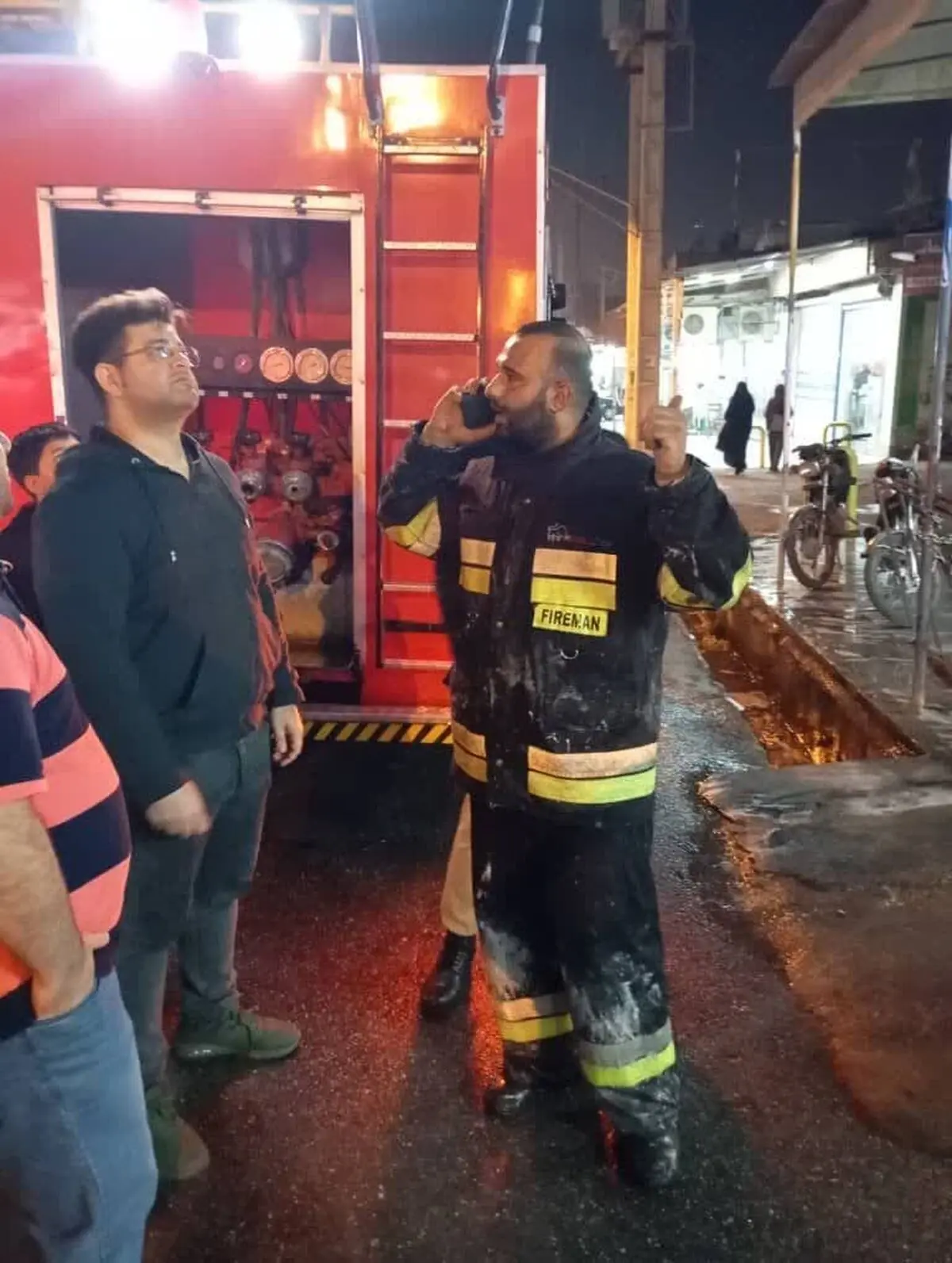 آتش سوزی شهرک صنعتی فرسفج تویسرکان 14 مصدوم برجا گذاشت