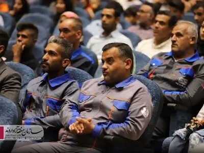 گزارش تصویری؛ تجلیل از ۳۰۰ کارگر نمونه منطقه آزاد اروند