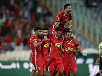 پرسپولیس ۲ - شهرخودرو یک/ تثبیت نایب قهرمانی سرخپوشان با سقوط تیم مشهدی 