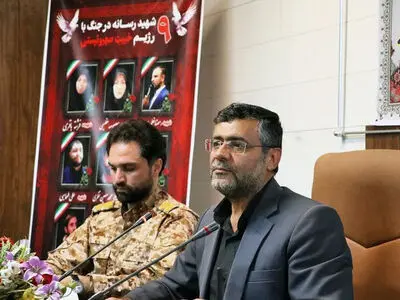 رسانه‌‌ها با هوشمندی و هنرمندی پیام‌های اصیل انقلاب را منتقل کنند