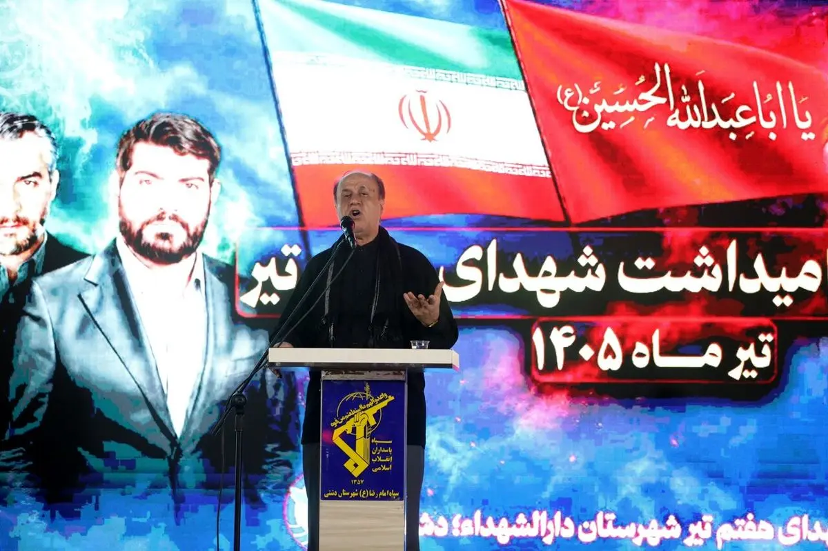 وحدت ملت ایران تمام توطئه‌های داخلی و خارجی، کم‌کاری‌ها و دشمنی‌ها را خنثی می کند