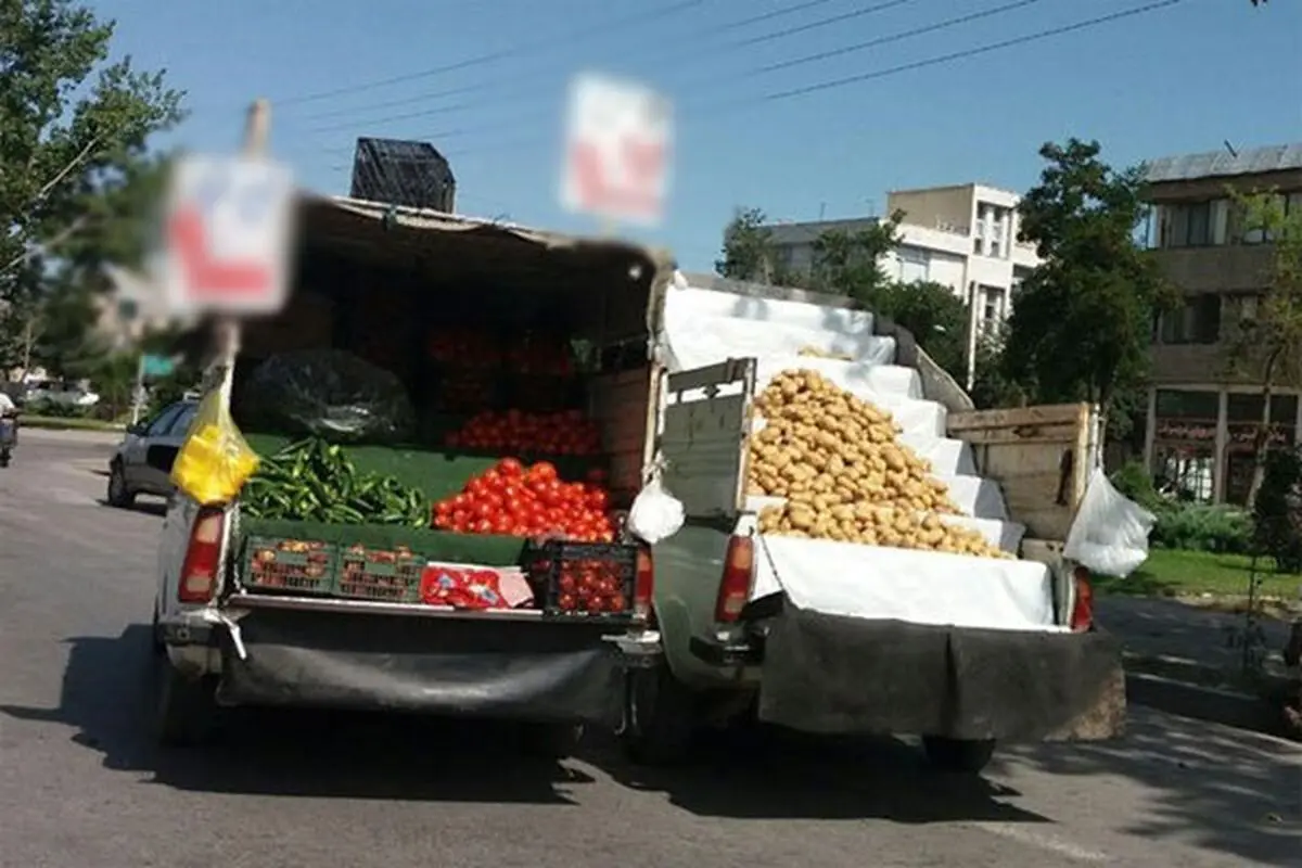 جمع‌آوری ۱۱۴ دستگاه وانت‌بار میوه‌فروش سیار توسط شهرداری تبریز 