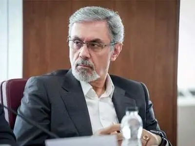 ۲۰ هزار پزشک عمومی در حوزه پزشکی فعالیت نمی‌کنند/ برگزاری کلاس‌های رشته پزشکی در آمفی تئاتر در پی افزایش ظرفیت پذیرش دانشجو!