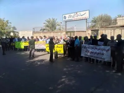 تجمع بازنشستگان تأمین اجتماعی در شوش و رشت/ با فقیرسازی بازنشستگان مخالفیم