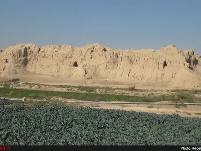 کشاورزی در قلعه ایرج به شکل سنتی در حال انجام است / تخصیص اعتبار برای احیای یکی از دروازه‌ها