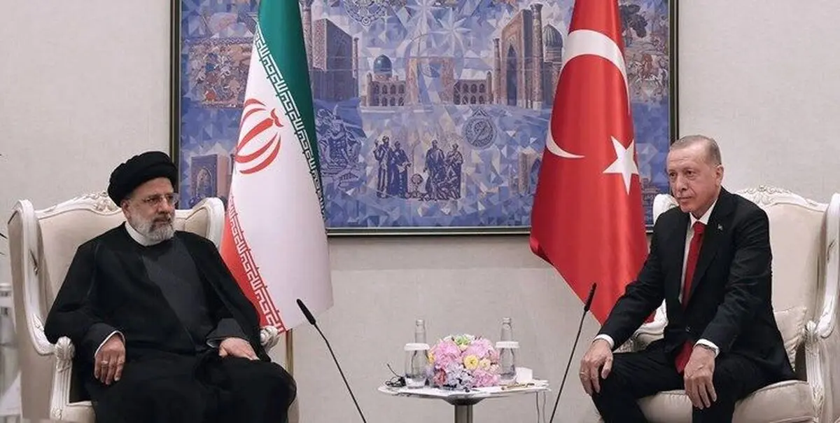 الرئیسان الایراني والترکي یبحثان العلاقات الثنائیة والتطورات في المنطقة