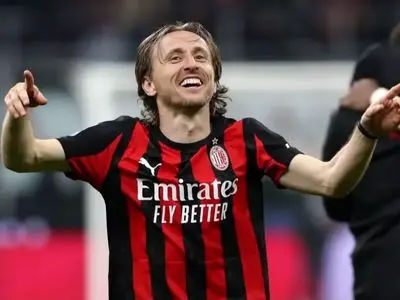 واکنش مودریچ به پیروزی میلان در دربی دلامادونینا
