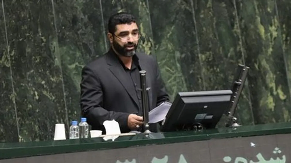 همه هم قسم شده‌ایم تا سپاه ۹۰ میلیونی را تشکیل دهیم