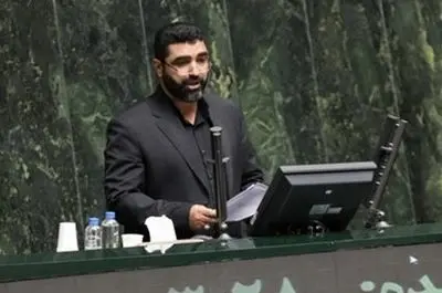 دستگاه‌های امنیتی و انتظامی با جوانان و نوجوانانی که در فضای احساسی دچار خطا شدند، با رأفت و متانت برخورد کنند