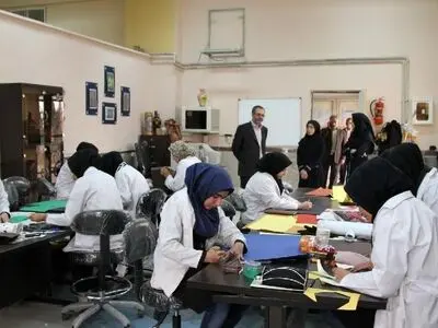 آمادگی خدمات رایگان آموزشی دانشگاه فنی و حرفه‌ای به آسیب دیدگان در مناطق زلزله‌