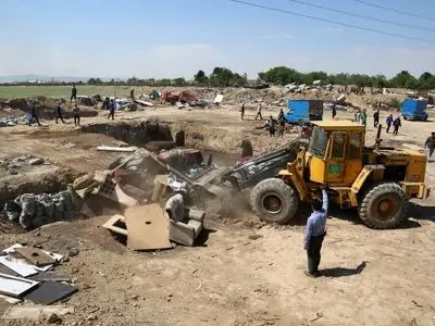 آزاد سازی اراضی حریم منطقه ۱۹ تهران