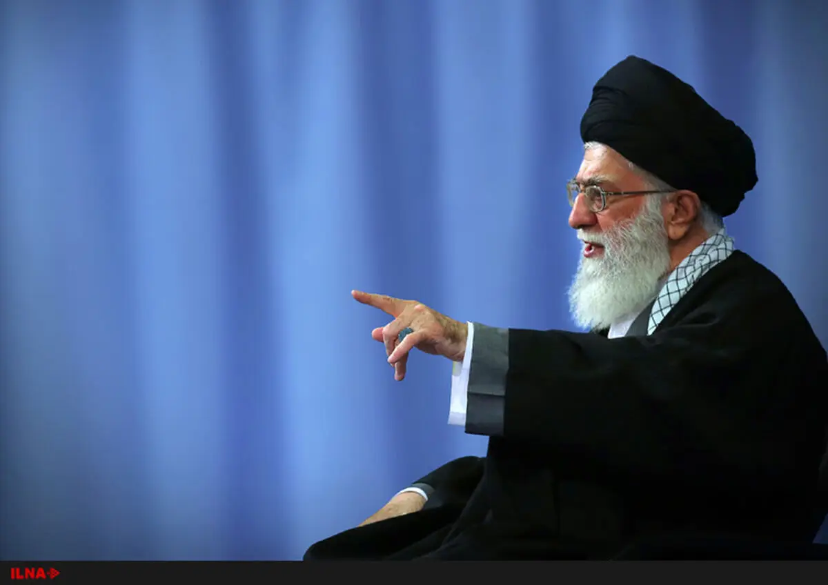 ملت ایران، بیداری خود را حفظ کنند/ ممکن است برای سال ۹۸ نقشه کشیده باشند/ مسئولان فریب زبان‌بازی دشمن را نخورند