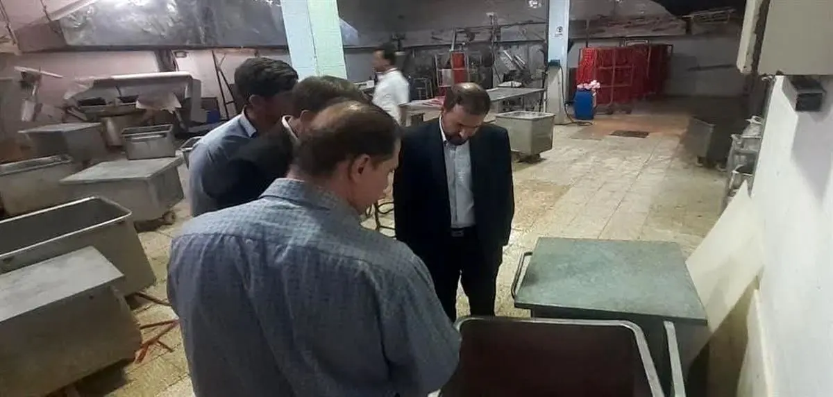 یک کارخانه سوسیس کالباس در«تاکستان» پلمب شد/ نگرانی کارگران از بیکاری