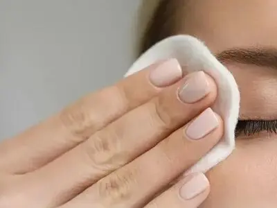 پاک کردن کرم ضدآفتاب از روی پوست